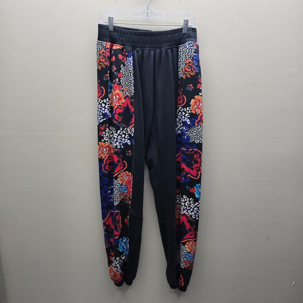 Body & Sol Boho Baggy Jogger Pants Womens Medium Bohemian Floral Animal Black